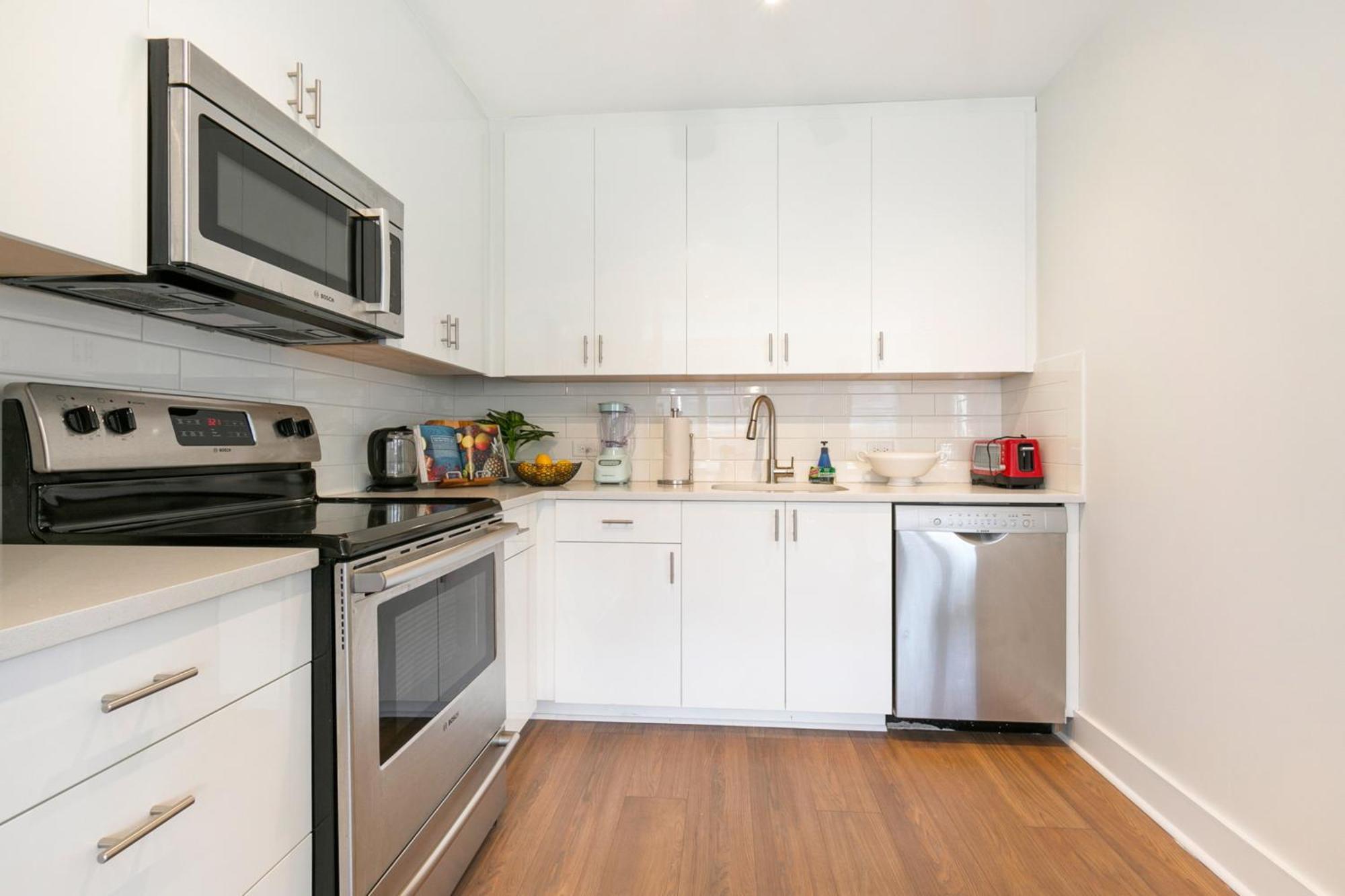 Modern & Fully Furnished Apartments In The Heart Of The City Nova Orleães Exterior foto
